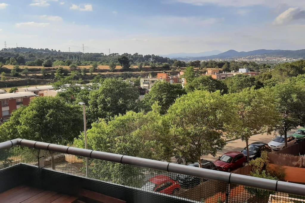 Апартаменти Precioso Piso Barcelona Santa Coloma De Cervello Екстер'єр фото