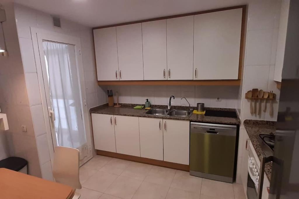 Апартаменти Precioso Piso Barcelona Santa Coloma De Cervello Екстер'єр фото